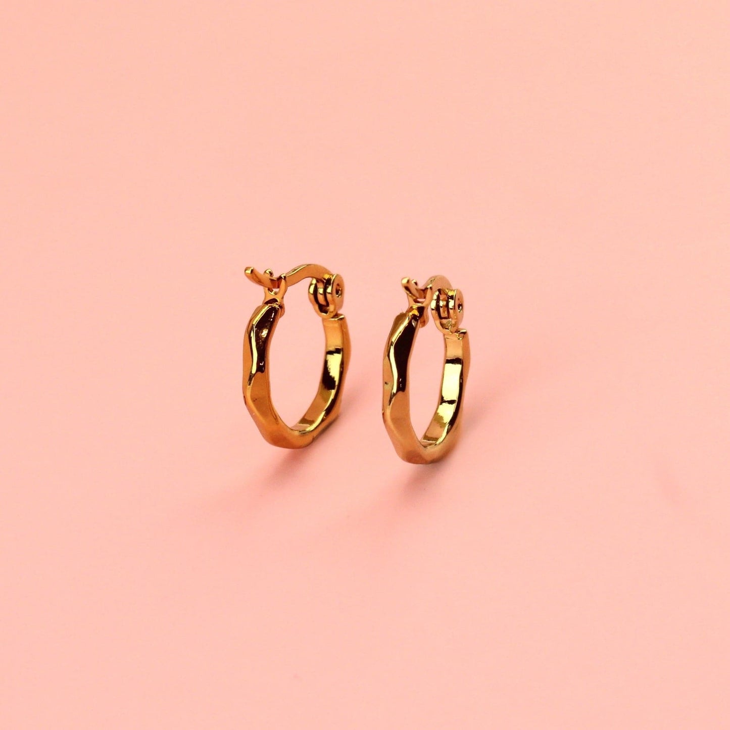 Diamond Cut Hoop Earrings (Gold Plated)