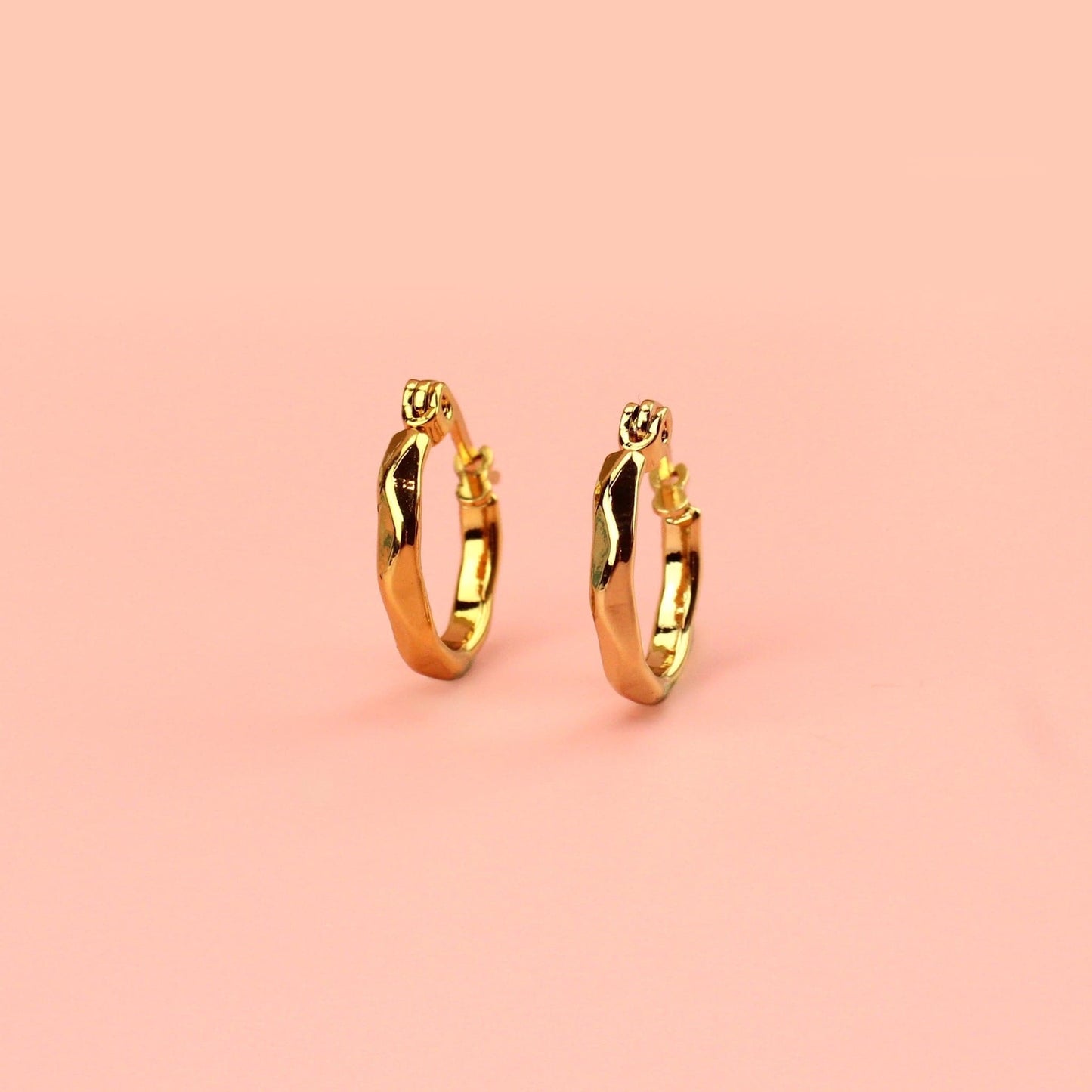 Diamond Cut Hoop Earrings (Gold Plated)
