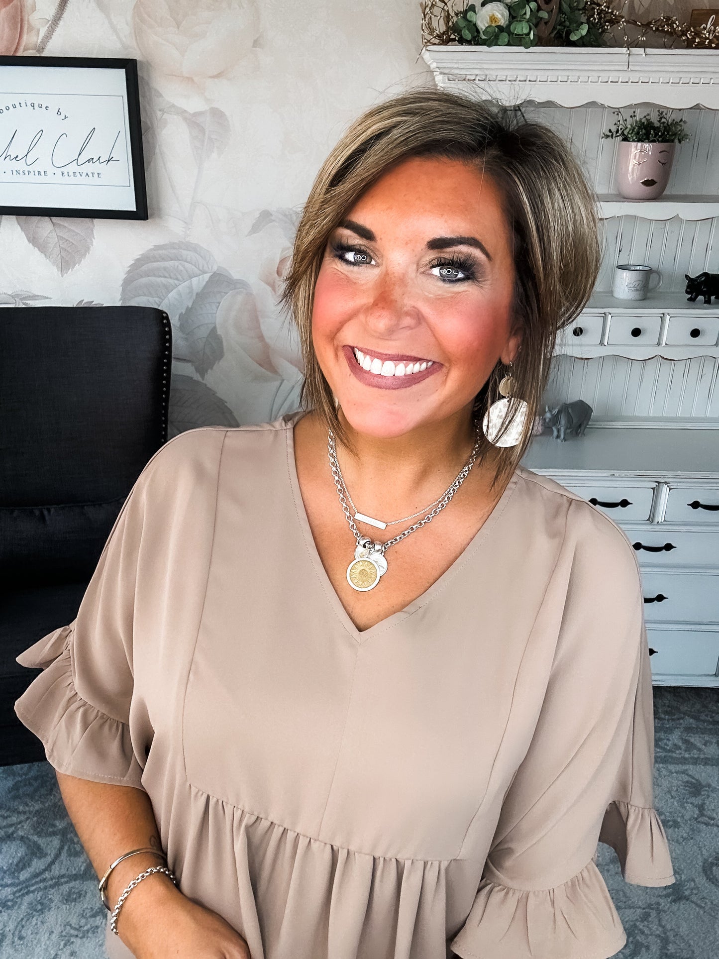 Close to Me Blouse - Mocha