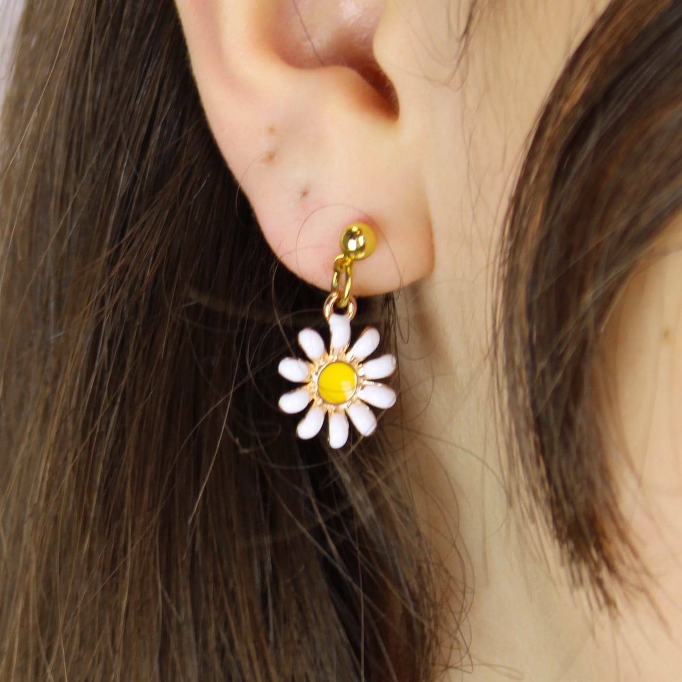 Enamel Daisy Drop Earrings