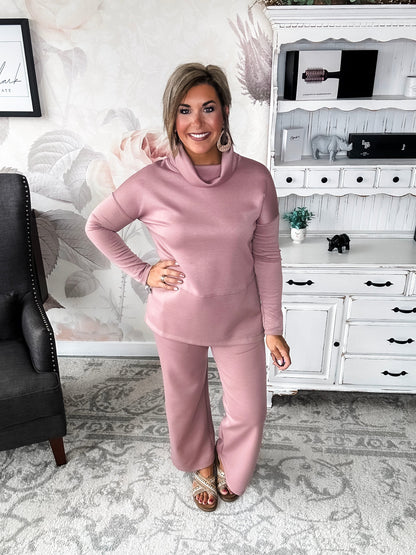Cozy On The Weekend Cowlneck - Mauve