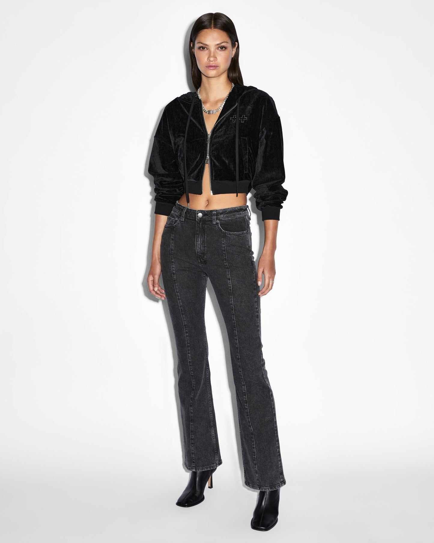 RITZY INFINITY JUMPER BLACK