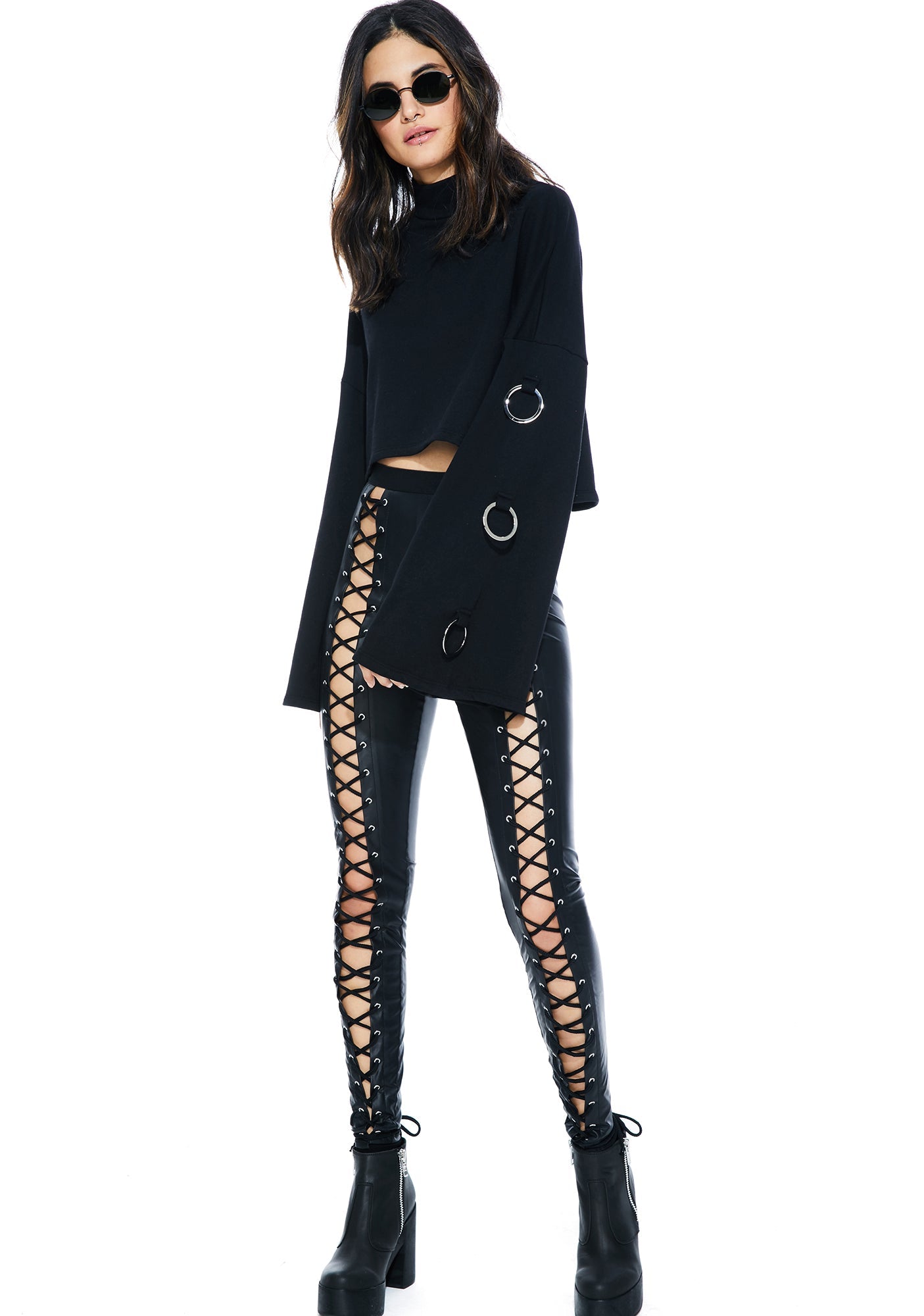 Aki O-Ring Sweater