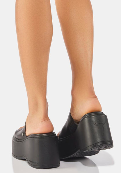 Abandon Black Leather Sandals