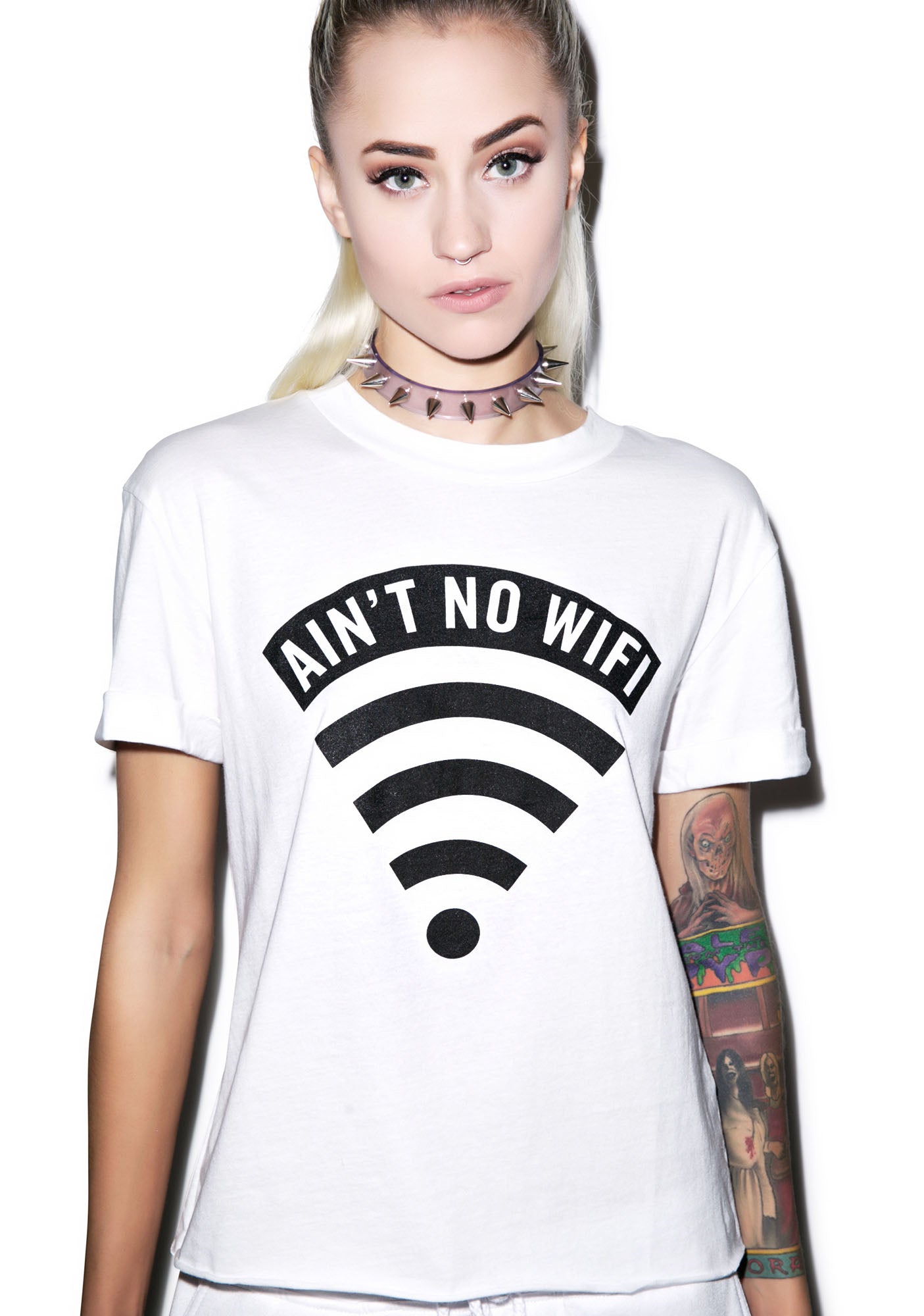 Aint No Wifi Crop Tee - White